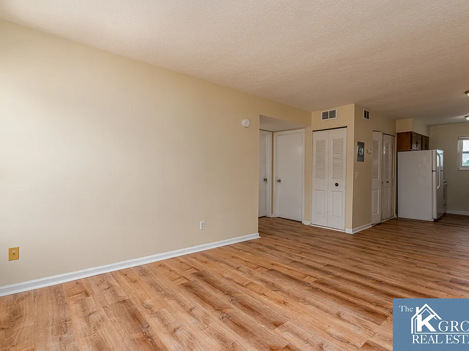 2508 Hilltop Cir #4