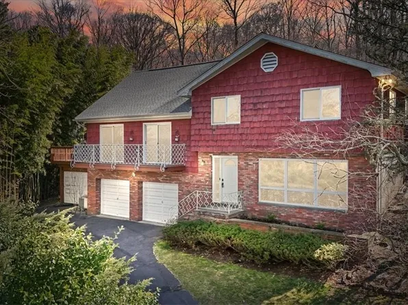 716 Linda Avenue, Thornwood, NY 10594