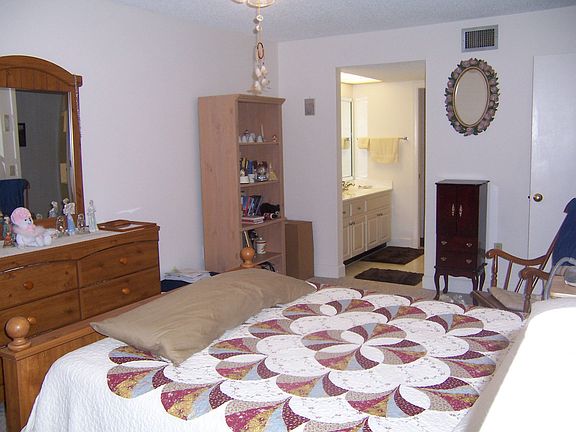 5th image of 225 Country Club Dr APT E344