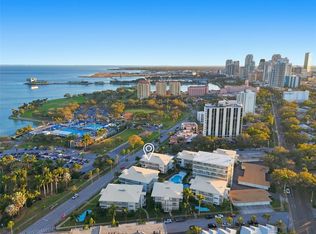 1000 N SHORE DRIVE NE #2, ST PETERSBURG, FL 33701
