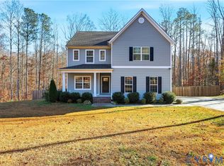 17425 Simmons Branch Ter, Chesterfield, VA 23838