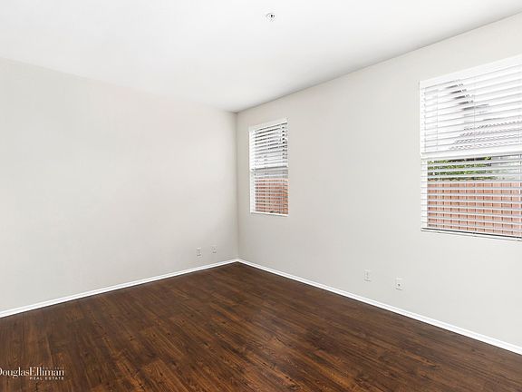 5th image of 29 Trofello Ln