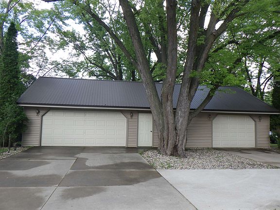 2nd image of 109 McKinley Ave