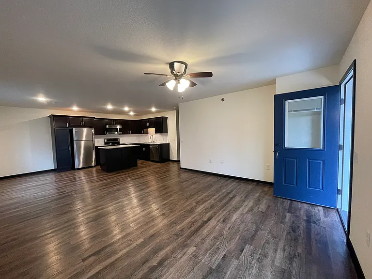 3242 Gateway Drunit H — Photo 5