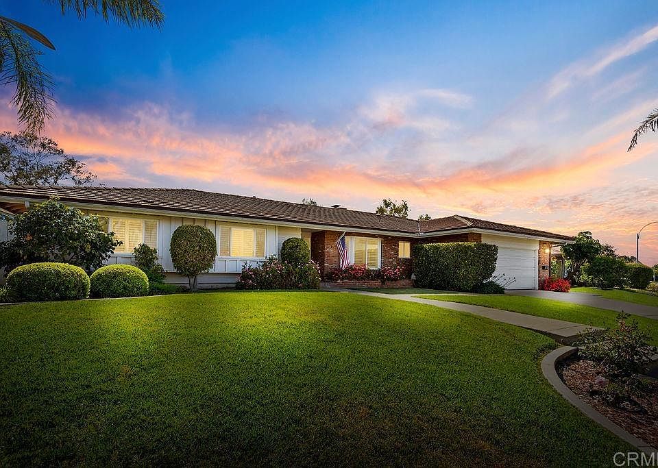 1st image of 1424 Hacienda Dr