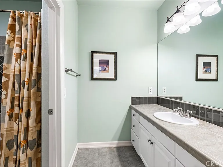 3037 W Avenue M4 — Photo 40