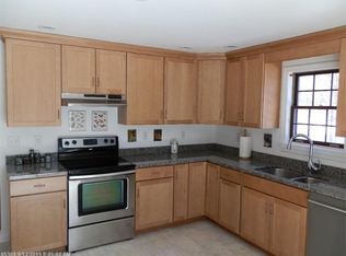 34 Abbey Rd, York, ME 03909