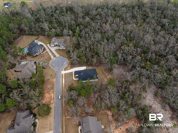 3rd image of 515 Cate Ct