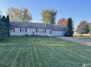 2463 Stewart Rd, Monroe, MI 48162
