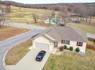 2714 Cooper St, Rolla, MO 65401