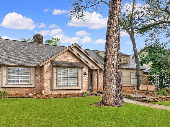 2nd image of 7514 Roebourne Ln