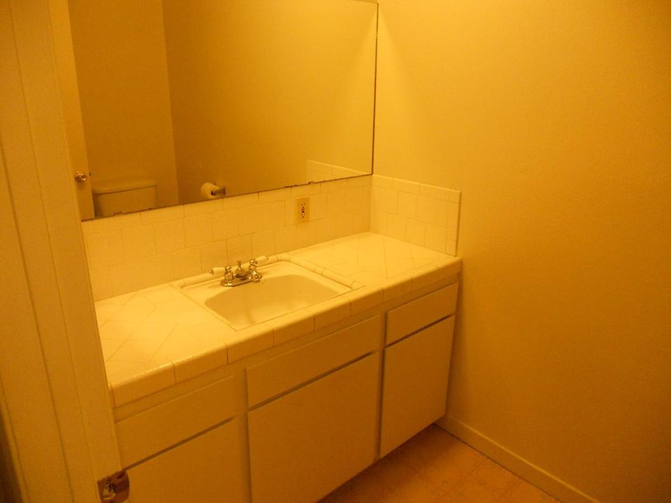 Downstairs bath