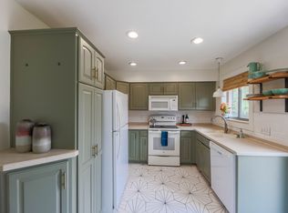 8388 W Cedar Ave, Lakewood, CO 80226