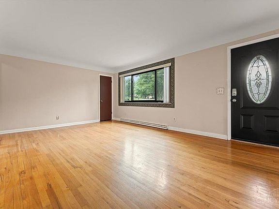 4th image of 3709 Shady Ln