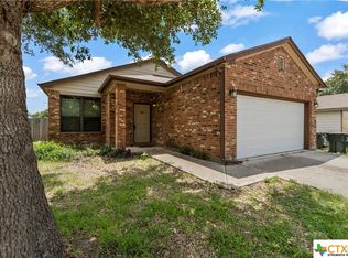 298 Cordero Dr, San Marcos, TX 78666