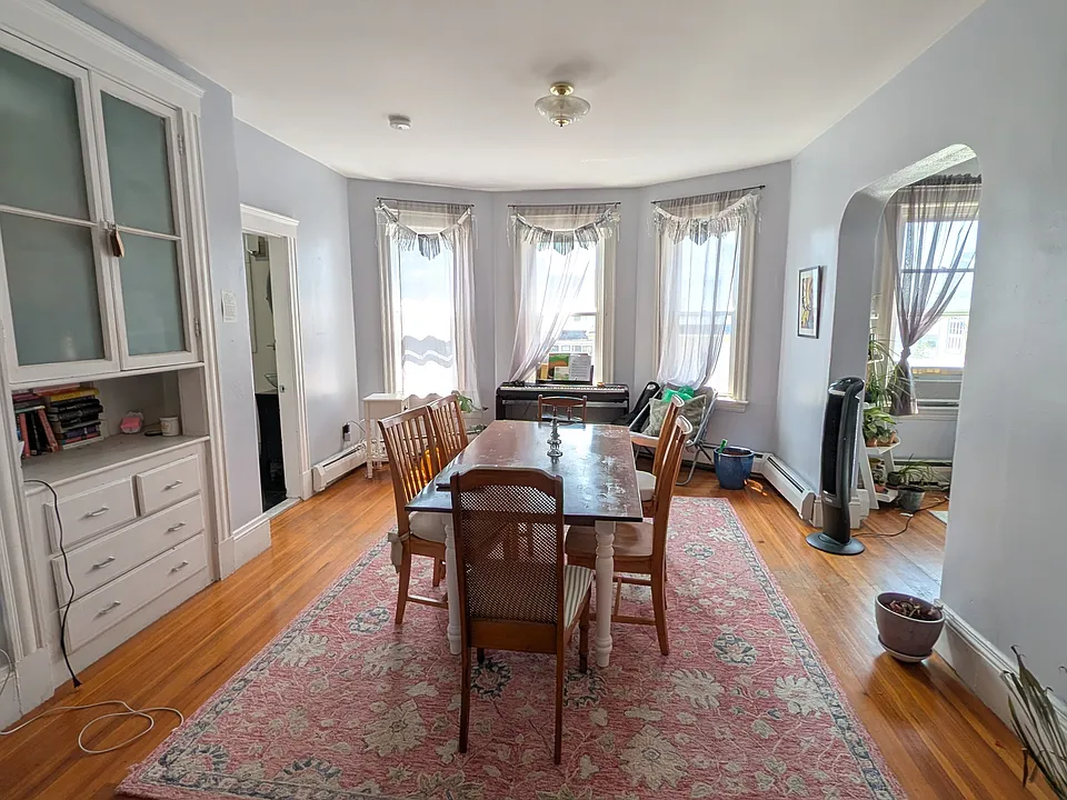 92 Medford St #3