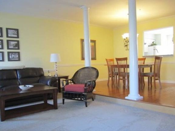 Living Rm/Dining Rm