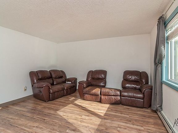 4th image of 5002 Dartmouth Dr