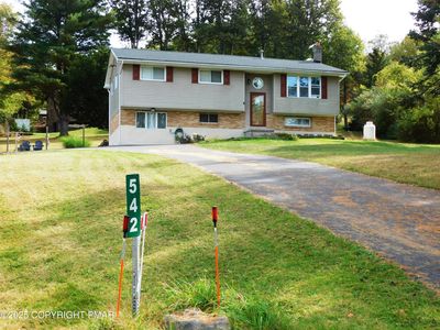 542 Frantz Rd, Brodheadsville, PA, 18322