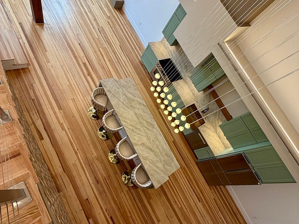 1st image of 1001 Shirley St #4