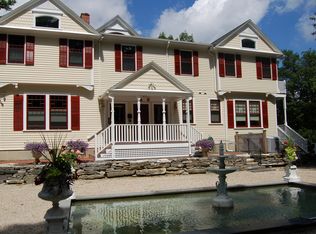 81 Walker St APT 4, Lenox, MA 01240
