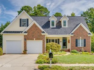 5011 Chestnut Knoll Ln, Charlotte, NC 28269