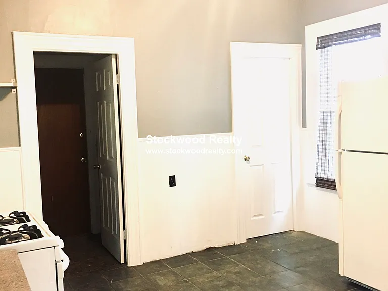 68 Sagamore St #1 — Photo 4