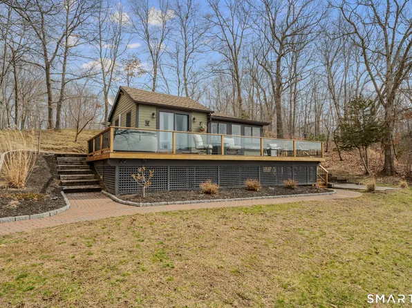 150 Miller Road, North Stonington, CT 06359