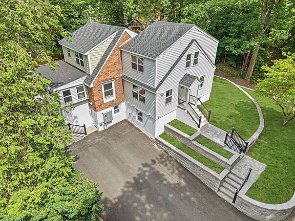 2nd image of 63 Russell Rd