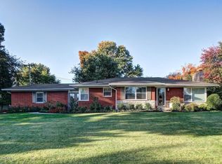 3720 Hillsboro Rd, Saint Matthews, KY 40207
