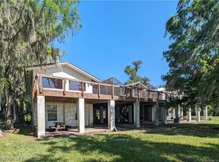 1100 N Oak Ridge Dr, Lorida, FL 33857