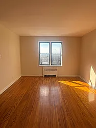 139-21 85 Drive