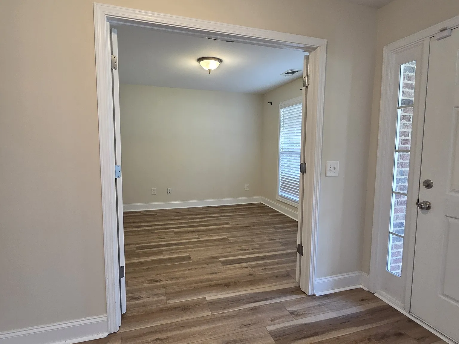 4 bed, 2.0 bath, $2,595 — Photo 4