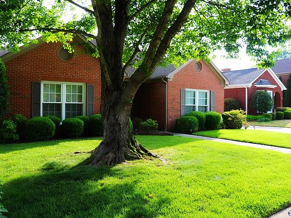 3rd image of 3004 Brunswick Cir SE