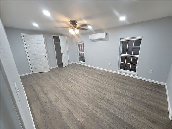 5th image of 1909 Avenue J