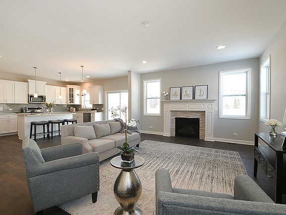 3rd image of 10012 Franchesca Ln