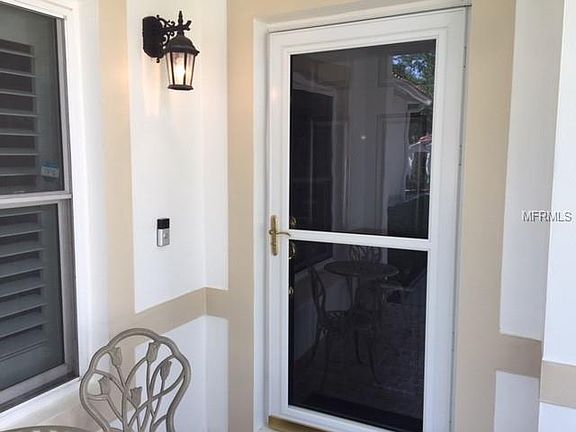 3rd image of 10241 Devonshire Lake Dr
