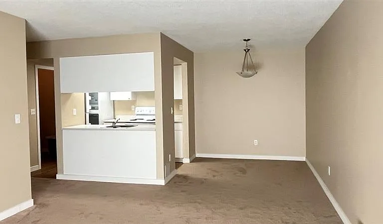 3044 Clearbrook Rd — Photo 31