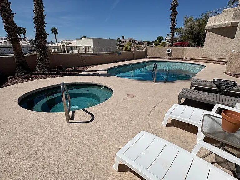 1905 Palmer Dr #8 — Photo 35