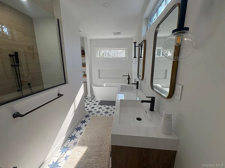 5270 Nassau Point Rd — Photo 13