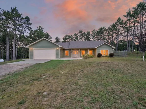 50738 Vinewood Trl, Bemidji, MN 56601