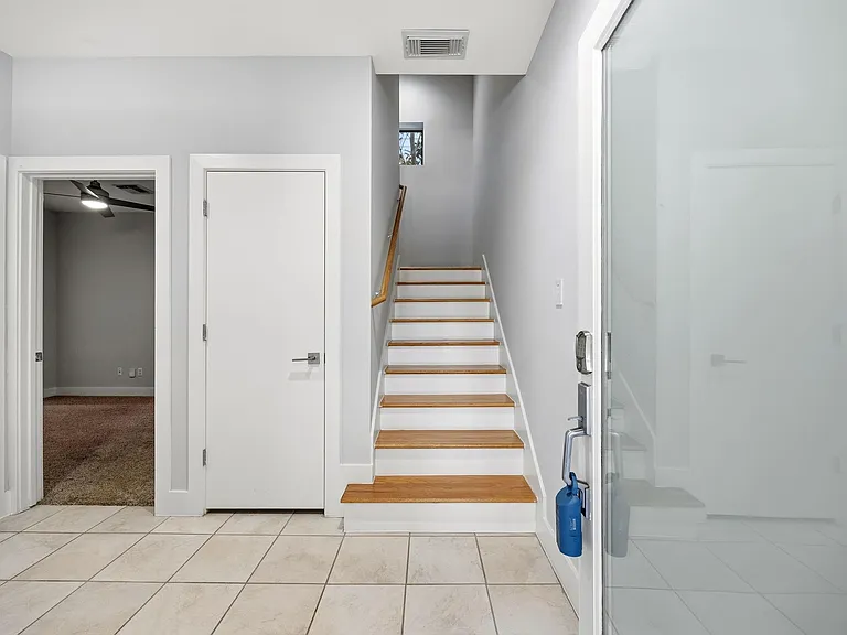 4202 Spencer St #A — Photo 2