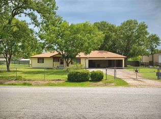 13811 4th St, Santa Fe, TX 77517