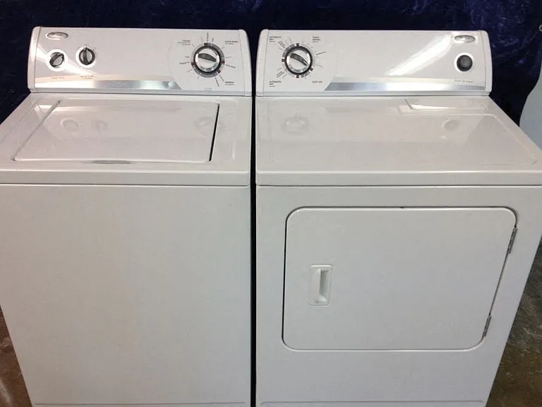 In-unit washer and dryer at Serenata Townhomes in San Diego, California.