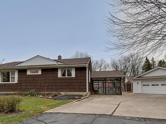 2nd image of 56 Leonhardt St