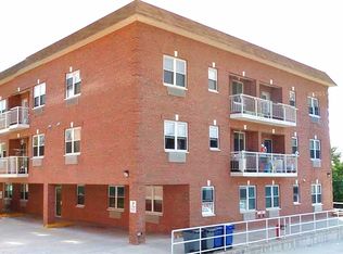 3641 169th St #2A, Flushing, NY 11358