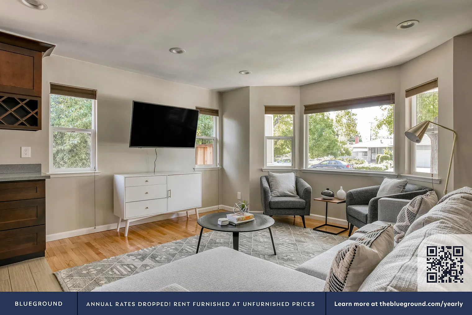 4 bed, 2.0 bath, 1420 sqft, $4,890 — Photo 2