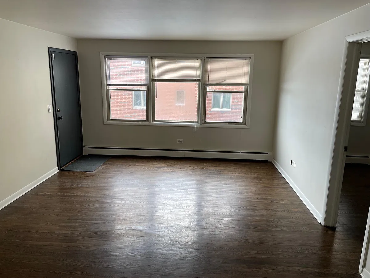 Building Photo - 6646 N Harlem Ave #2W