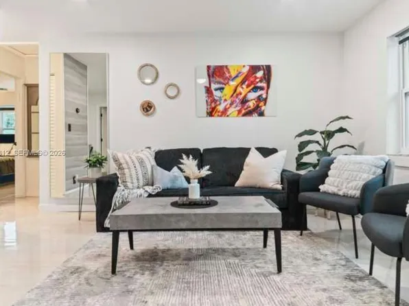 2320 SW 18th Ter #1, Fort Lauderdale, FL 33315