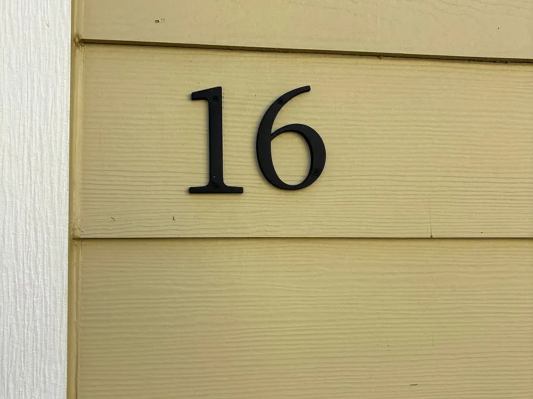 Morning Glory Apartments — Photo 28